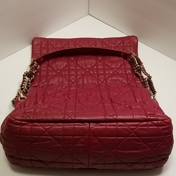 Lambskin Cannage Medium Delidior Flap Red - Picture 4 of 11